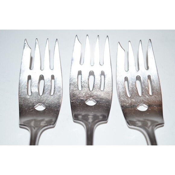 Gorham SHELBURNE Silverplate GM Co Salad Dessert Forks Monogram E 3pc - Picture 3 of 7